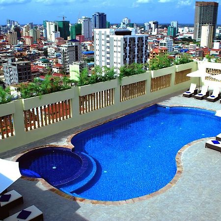 Phnom Penh Era Hotel Exterior photo